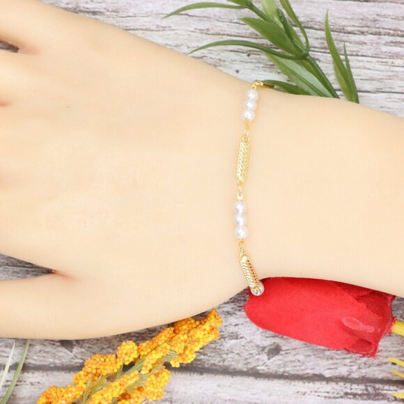 "Trendy Bracelet for Girls & Women – Cute, Adjustable & Gift-Ready | MLCRC1737 - Picture 6 of 10